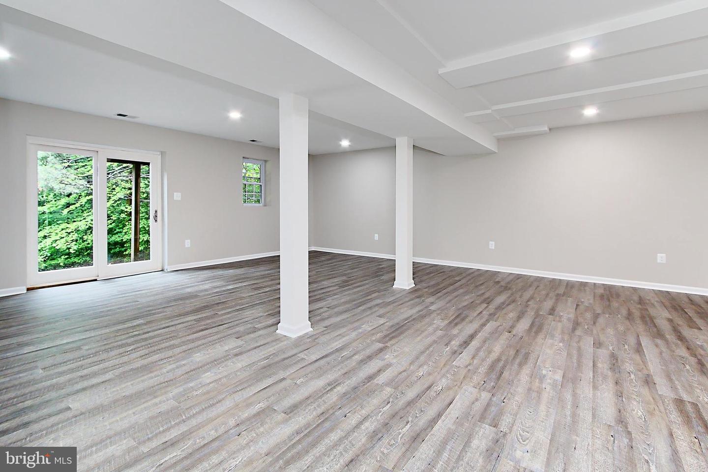 5284 DAVIS FORD RD, WOODBRIDGE, Virginia 22192, 3 Bedrooms Bedrooms, ,2 BathroomsBathrooms,Residential,For sale,5284 DAVIS FORD RD,VAPW2085106 MLS # VAPW2085106