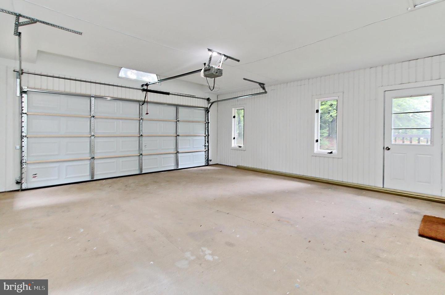 5284 DAVIS FORD RD, WOODBRIDGE, Virginia 22192, 3 Bedrooms Bedrooms, ,2 BathroomsBathrooms,Residential,For sale,5284 DAVIS FORD RD,VAPW2085106 MLS # VAPW2085106
