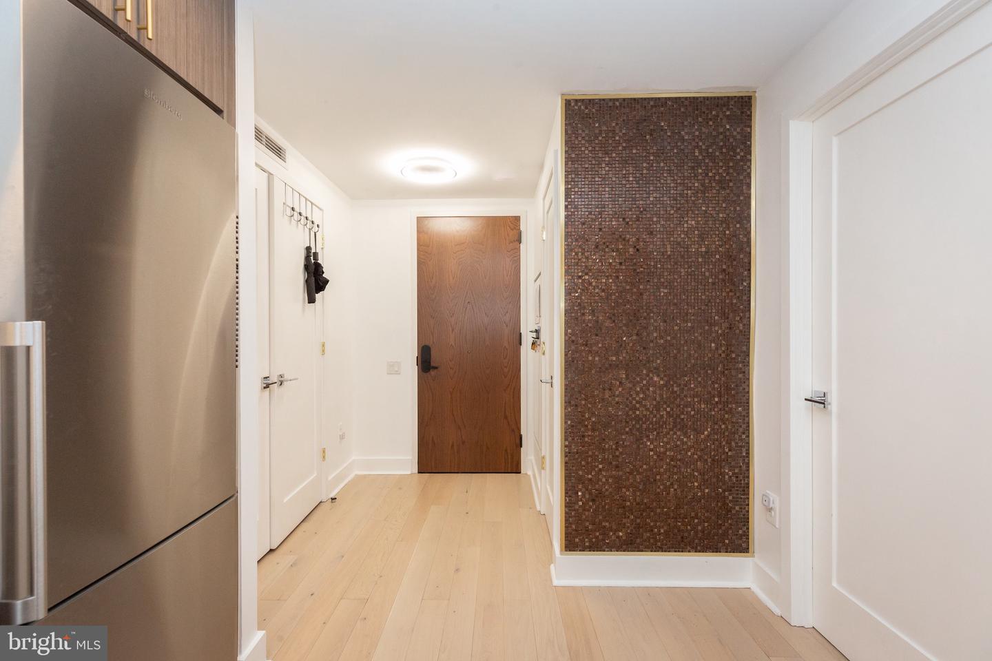 1211 VAN ST SE #1211, WASHINGTON, District Of Columbia 20003, 2 Bedrooms Bedrooms, ,2 BathroomsBathrooms,Residential,For sale,1211 VAN ST SE #1211,DCDC2174370 MLS # DCDC2174370