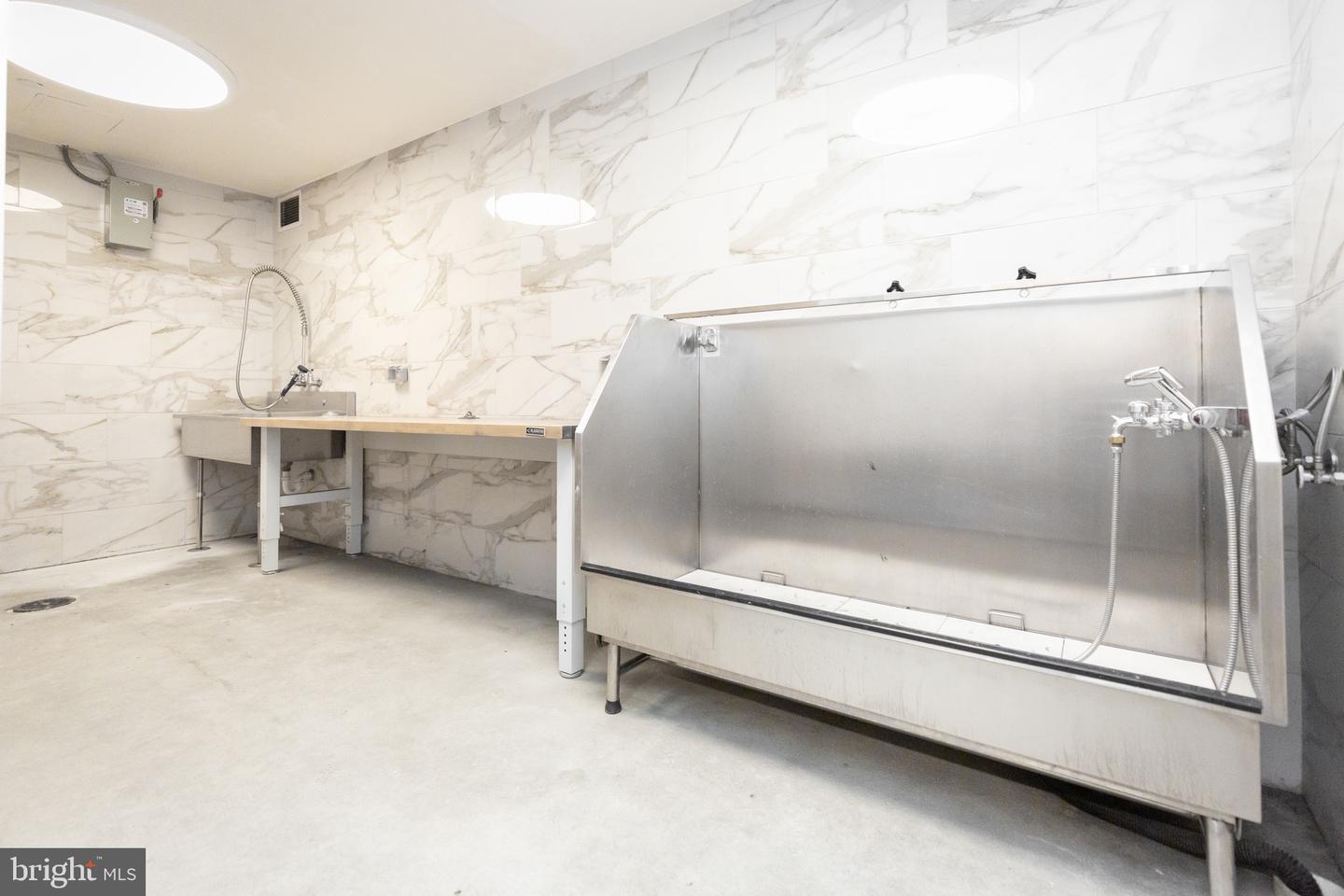 1211 VAN ST SE #1211, WASHINGTON, District Of Columbia 20003, 2 Bedrooms Bedrooms, ,2 BathroomsBathrooms,Residential,For sale,1211 VAN ST SE #1211,DCDC2174370 MLS # DCDC2174370