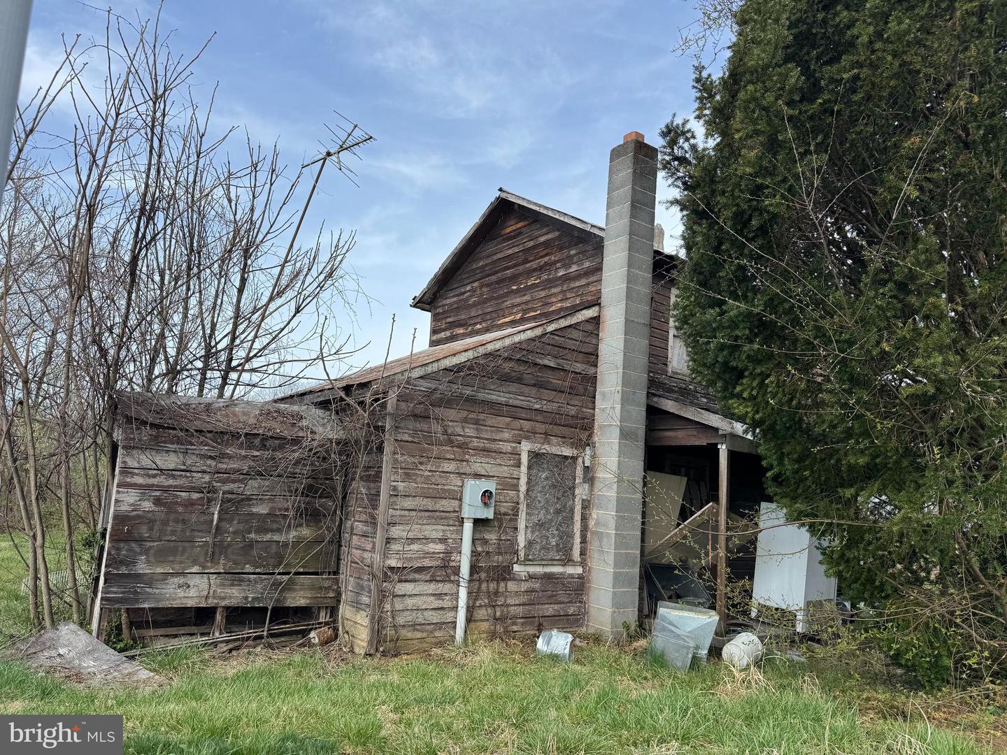 32 WALTERS LN, BENTONVILLE, Virginia 22610, ,Land,For sale,32 WALTERS LN,VAWR2011186 MLS # VAWR2011186