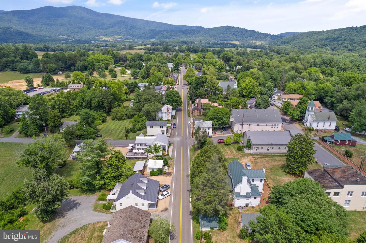 AILEEN ROAD, FLINT HILL, Virginia 22627, ,Land,For sale,AILEEN ROAD,VARP2002090 MLS # VARP2002090