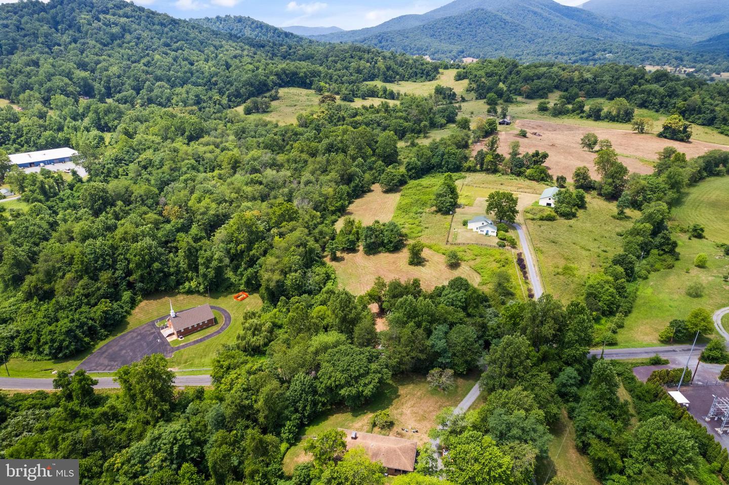 AILEEN ROAD, FLINT HILL, Virginia 22627, ,Land,For sale,AILEEN ROAD,VARP2002090 MLS # VARP2002090
