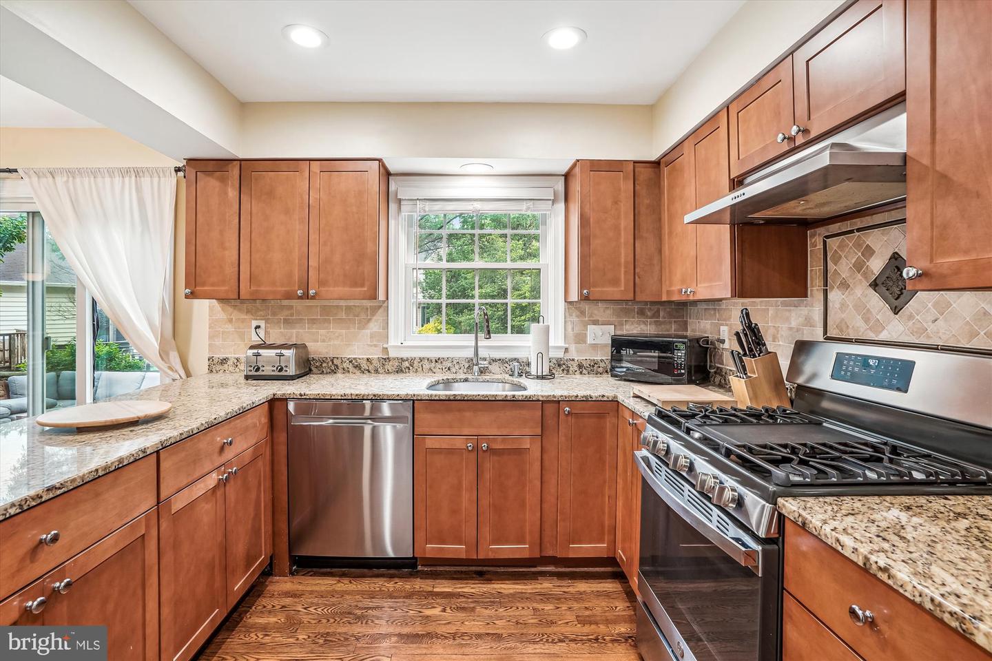 5427 RILIAN CT, BURKE, Virginia 22015, 4 Bedrooms Bedrooms, ,2 BathroomsBathrooms,Residential,For sale,5427 RILIAN CT,VAFX2221422 MLS # VAFX2221422