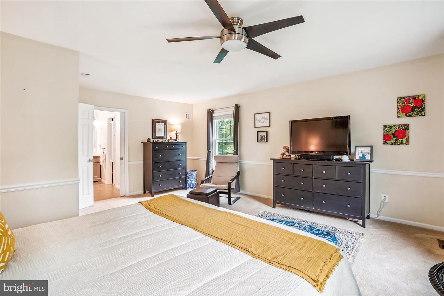 5427 RILIAN CT, BURKE, Virginia 22015, 4 Bedrooms Bedrooms, ,2 BathroomsBathrooms,Residential,For sale,5427 RILIAN CT,VAFX2221422 MLS # VAFX2221422