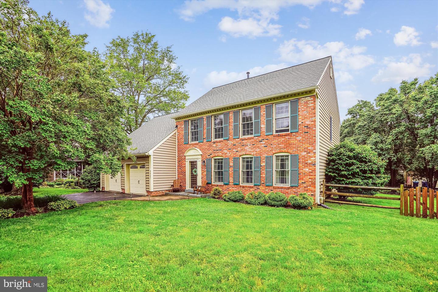5427 RILIAN CT, BURKE, Virginia 22015, 4 Bedrooms Bedrooms, ,2 BathroomsBathrooms,Residential,For sale,5427 RILIAN CT,VAFX2221422 MLS # VAFX2221422