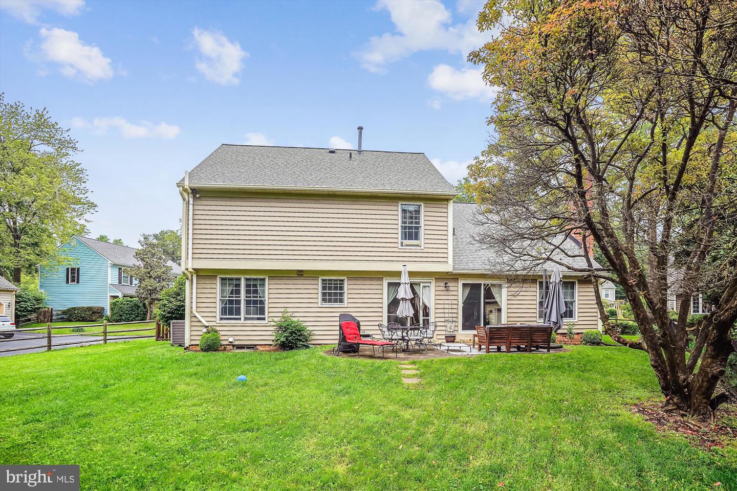 5427 RILIAN CT, BURKE, Virginia 22015, 4 Bedrooms Bedrooms, ,2 BathroomsBathrooms,Residential,For sale,5427 RILIAN CT,VAFX2221422 MLS # VAFX2221422