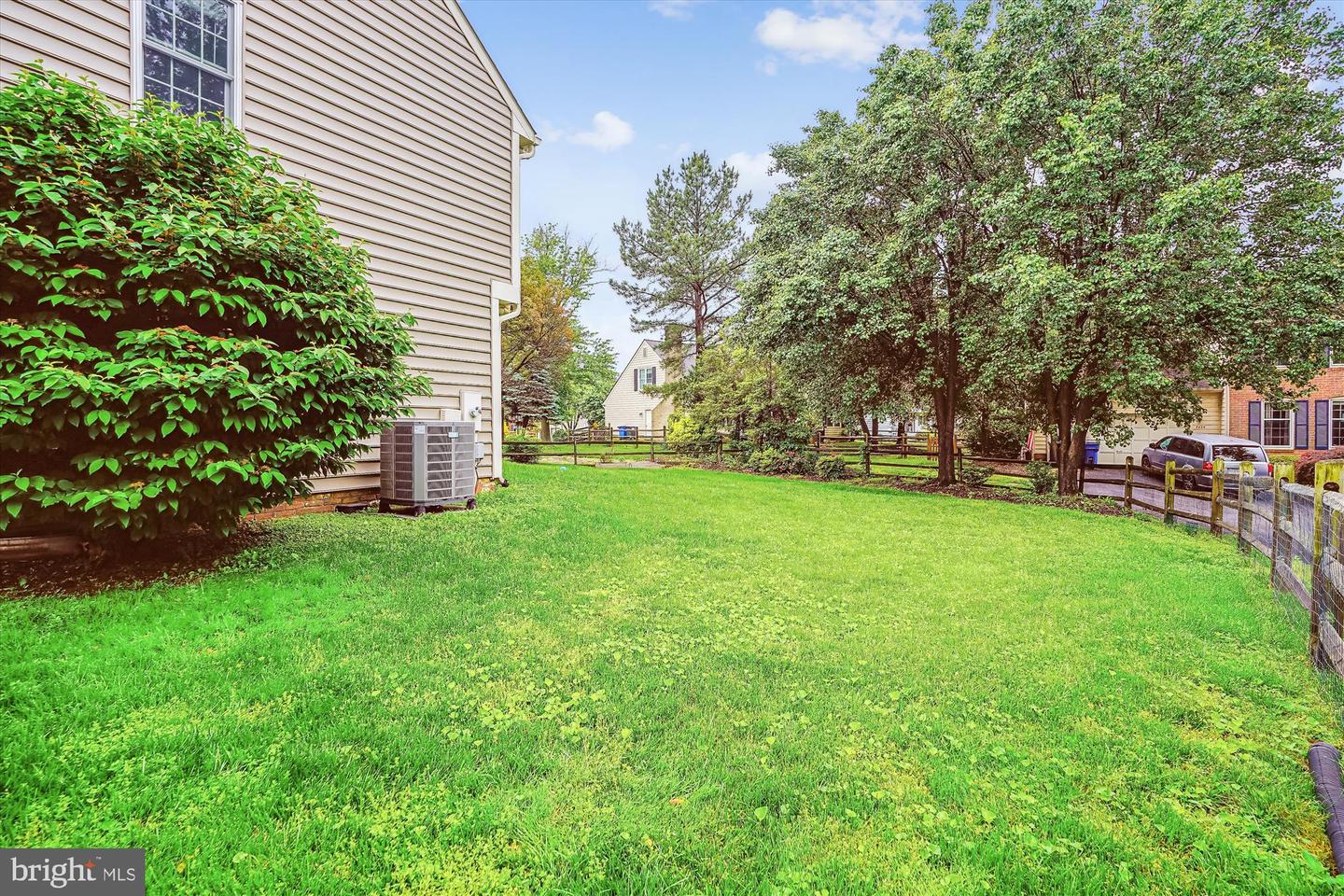 5427 RILIAN CT, BURKE, Virginia 22015, 4 Bedrooms Bedrooms, ,2 BathroomsBathrooms,Residential,For sale,5427 RILIAN CT,VAFX2221422 MLS # VAFX2221422