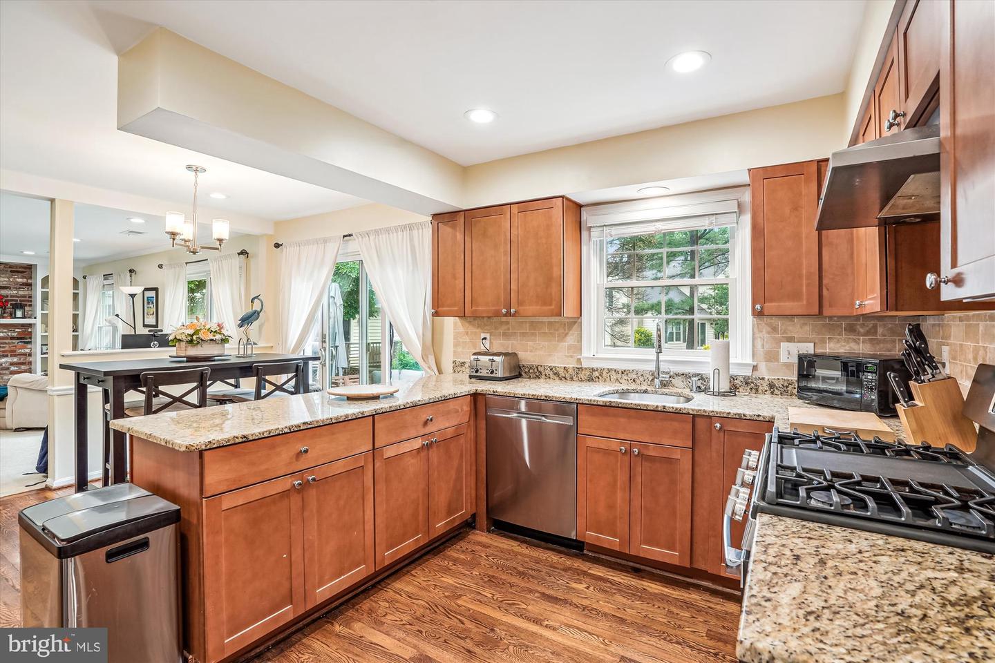 5427 RILIAN CT, BURKE, Virginia 22015, 4 Bedrooms Bedrooms, ,2 BathroomsBathrooms,Residential,For sale,5427 RILIAN CT,VAFX2221422 MLS # VAFX2221422