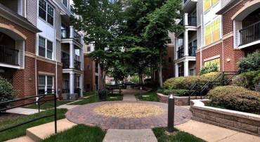 11379 ARISTOTLE DR #10-409, FAIRFAX, Virginia 22030, 3 Bedrooms Bedrooms, ,2 BathroomsBathrooms,Residential,For sale,11379 ARISTOTLE DR #10-409,VAFX2224456 MLS # VAFX2224456