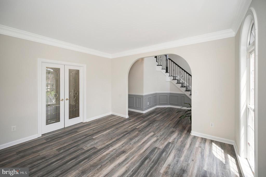 3715 FAIRWAYS CT, FREDERICKSBURG, Virginia 22408, 4 Bedrooms Bedrooms, ,3 BathroomsBathrooms,Residential,3715 FAIRWAYS CT,VASP2033148 MLS # VASP2033148