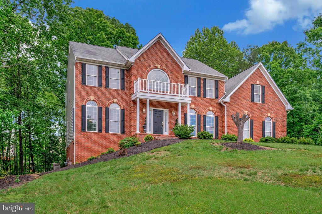 3715 FAIRWAYS CT, FREDERICKSBURG, Virginia 22408, 4 Bedrooms Bedrooms, ,3 BathroomsBathrooms,Residential,3715 FAIRWAYS CT,VASP2033148 MLS # VASP2033148