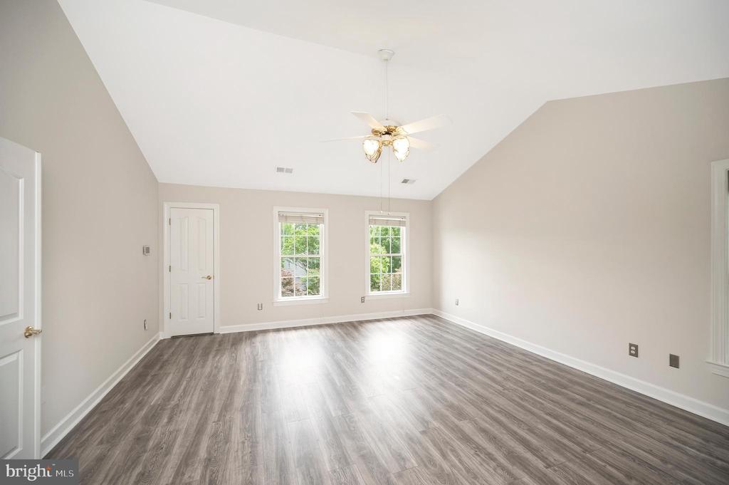 3715 FAIRWAYS CT, FREDERICKSBURG, Virginia 22408, 4 Bedrooms Bedrooms, ,3 BathroomsBathrooms,Residential,3715 FAIRWAYS CT,VASP2033148 MLS # VASP2033148