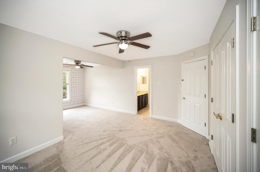 3715 FAIRWAYS CT, FREDERICKSBURG, Virginia 22408, 4 Bedrooms Bedrooms, ,3 BathroomsBathrooms,Residential,3715 FAIRWAYS CT,VASP2033148 MLS # VASP2033148