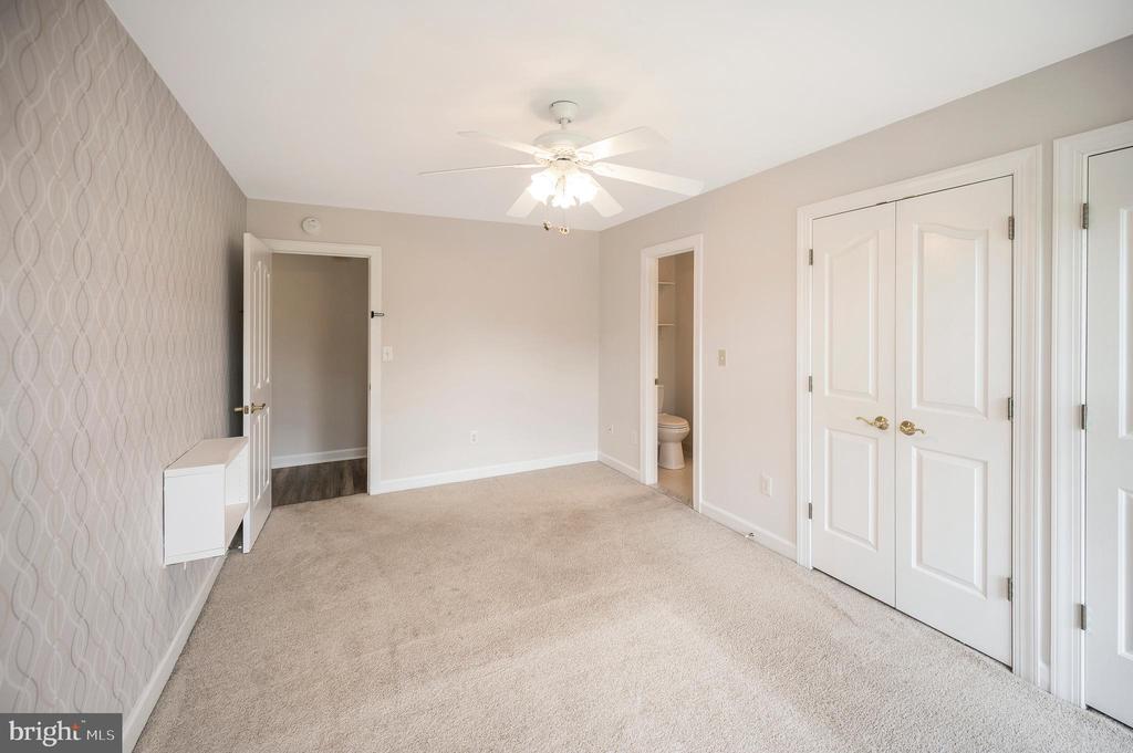 3715 FAIRWAYS CT, FREDERICKSBURG, Virginia 22408, 4 Bedrooms Bedrooms, ,3 BathroomsBathrooms,Residential,3715 FAIRWAYS CT,VASP2033148 MLS # VASP2033148
