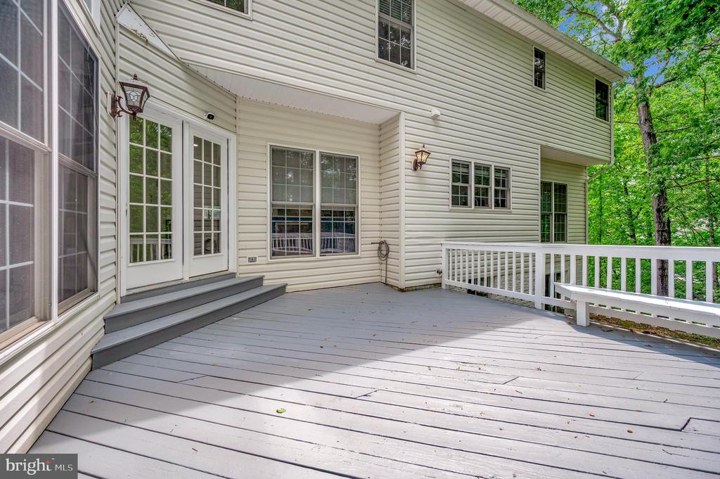 3715 FAIRWAYS CT, FREDERICKSBURG, Virginia 22408, 4 Bedrooms Bedrooms, ,3 BathroomsBathrooms,Residential,3715 FAIRWAYS CT,VASP2033148 MLS # VASP2033148