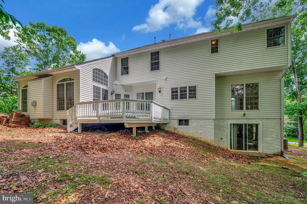 3715 FAIRWAYS CT, FREDERICKSBURG, Virginia 22408, 4 Bedrooms Bedrooms, ,3 BathroomsBathrooms,Residential,3715 FAIRWAYS CT,VASP2033148 MLS # VASP2033148
