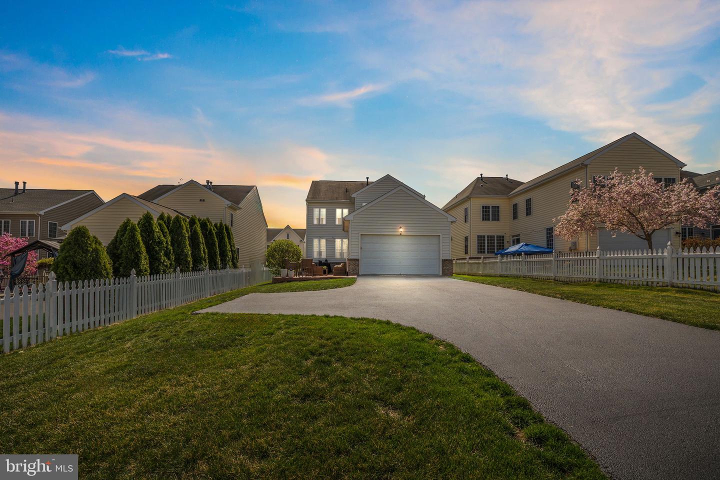 10763 MUSKET BALL CT, BRISTOW, Virginia 20136, 4 Bedrooms Bedrooms, ,2 BathroomsBathrooms,Residential,For sale,10763 MUSKET BALL CT,VAPW2089812 MLS # VAPW2089812
