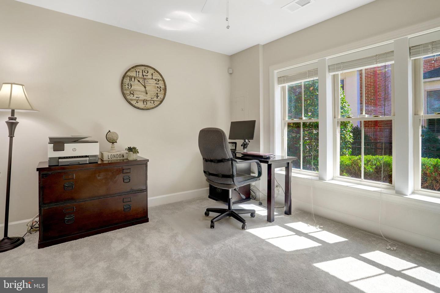 2537 S KENMORE CT, ARLINGTON, Virginia 22206, 3 Bedrooms Bedrooms, ,3 BathroomsBathrooms,Residential,For sale,2537 S KENMORE CT,VAAR2054740 MLS # VAAR2054740