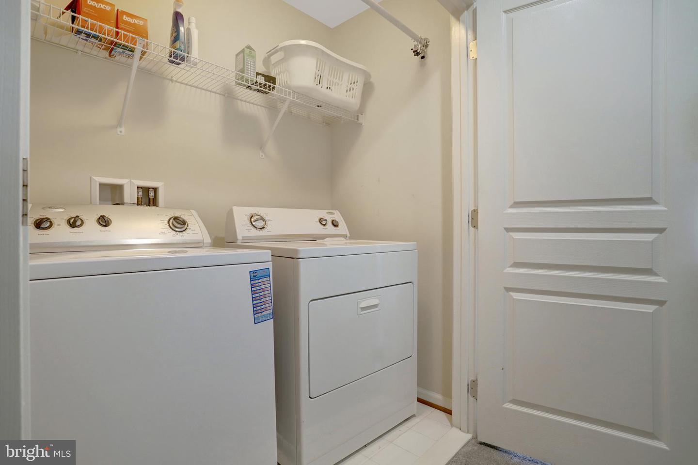 2537 S KENMORE CT, ARLINGTON, Virginia 22206, 3 Bedrooms Bedrooms, ,3 BathroomsBathrooms,Residential,For sale,2537 S KENMORE CT,VAAR2054740 MLS # VAAR2054740