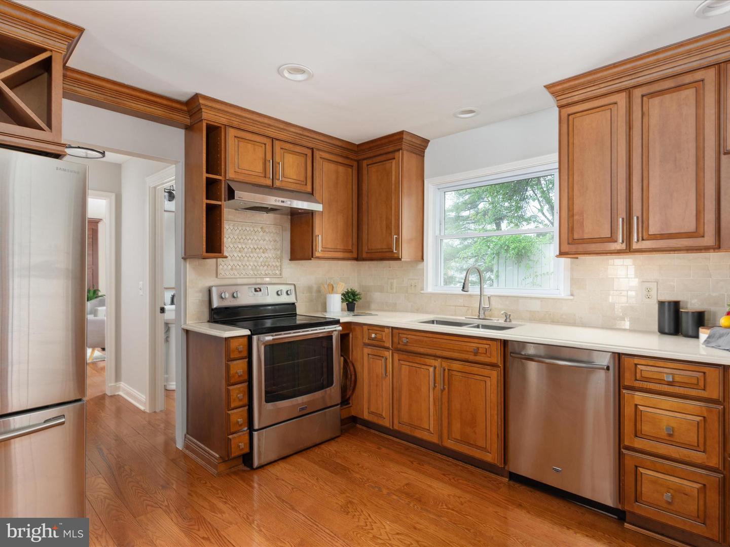 14 MUCKLEHANY LN, STERLING, Virginia 20165, 4 Bedrooms Bedrooms, ,2 BathroomsBathrooms,Residential,For sale,14 MUCKLEHANY LN,VALO2091580 MLS # VALO2091580