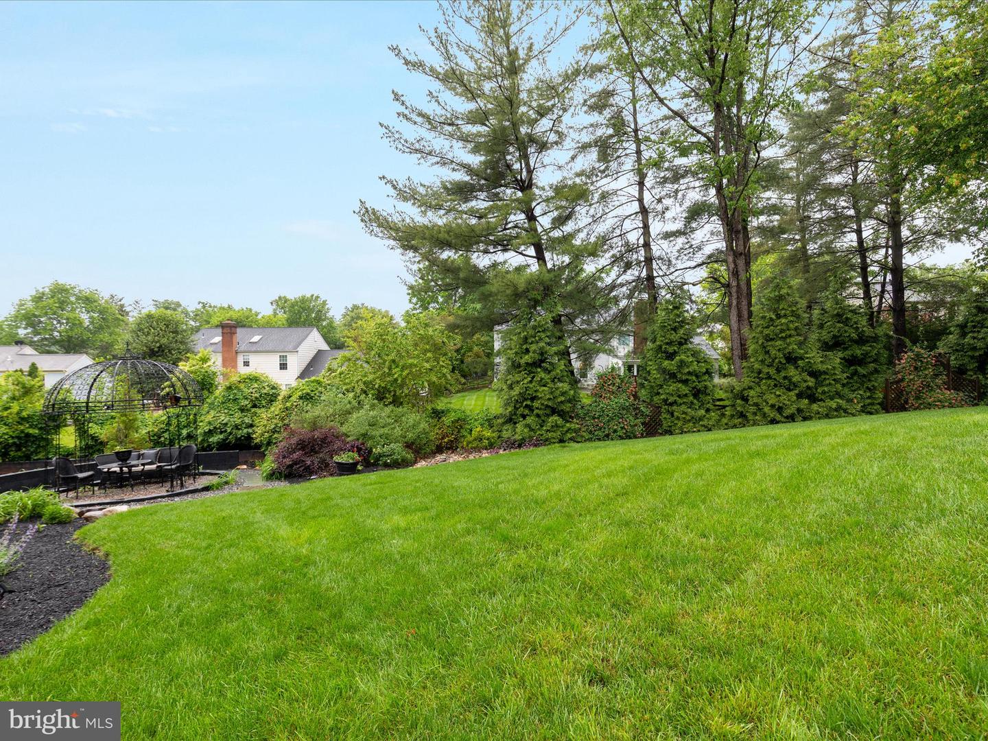 14 MUCKLEHANY LN, STERLING, Virginia 20165, 4 Bedrooms Bedrooms, ,2 BathroomsBathrooms,Residential,For sale,14 MUCKLEHANY LN,VALO2091580 MLS # VALO2091580