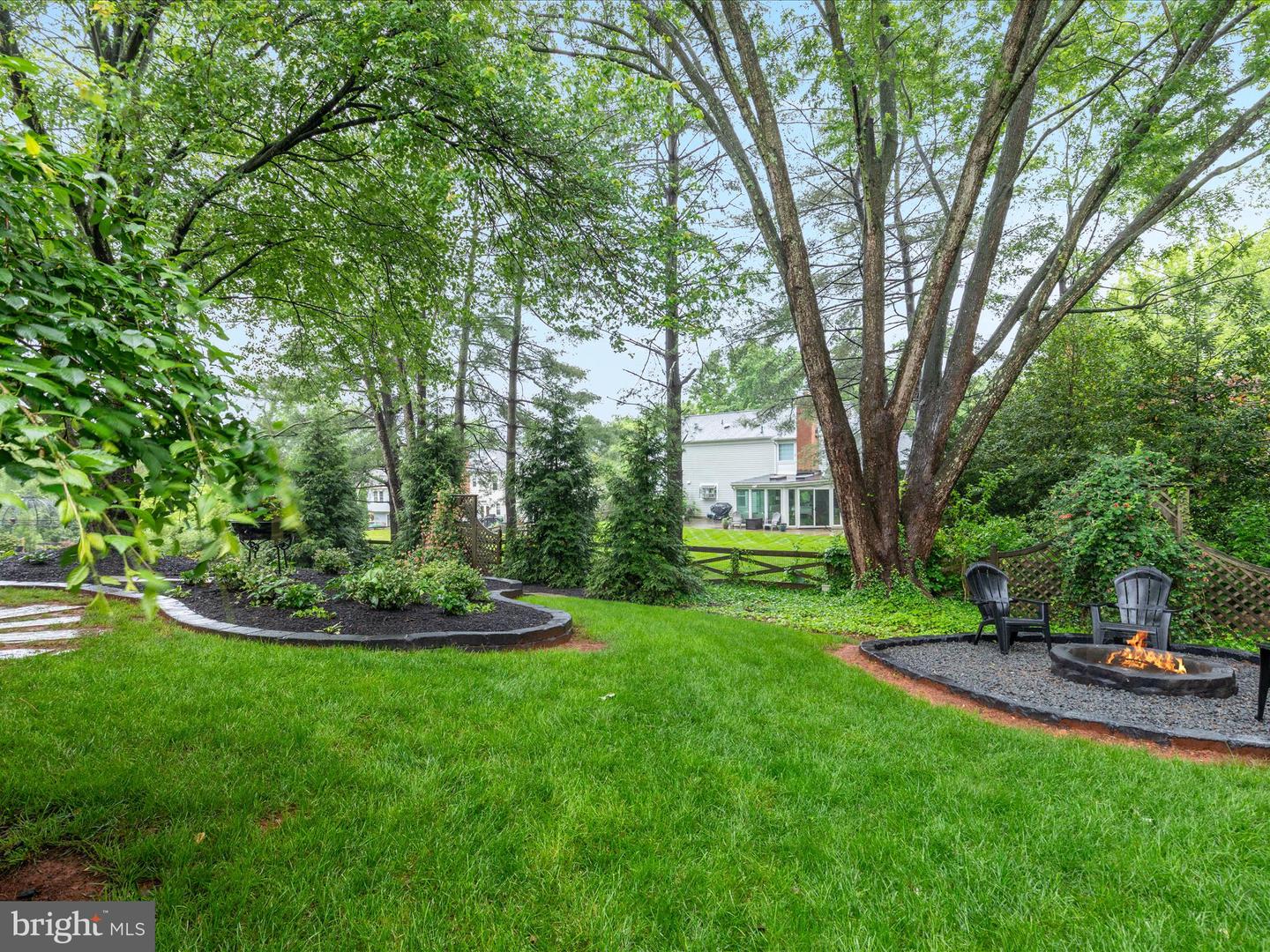 14 MUCKLEHANY LN, STERLING, Virginia 20165, 4 Bedrooms Bedrooms, ,2 BathroomsBathrooms,Residential,For sale,14 MUCKLEHANY LN,VALO2091580 MLS # VALO2091580