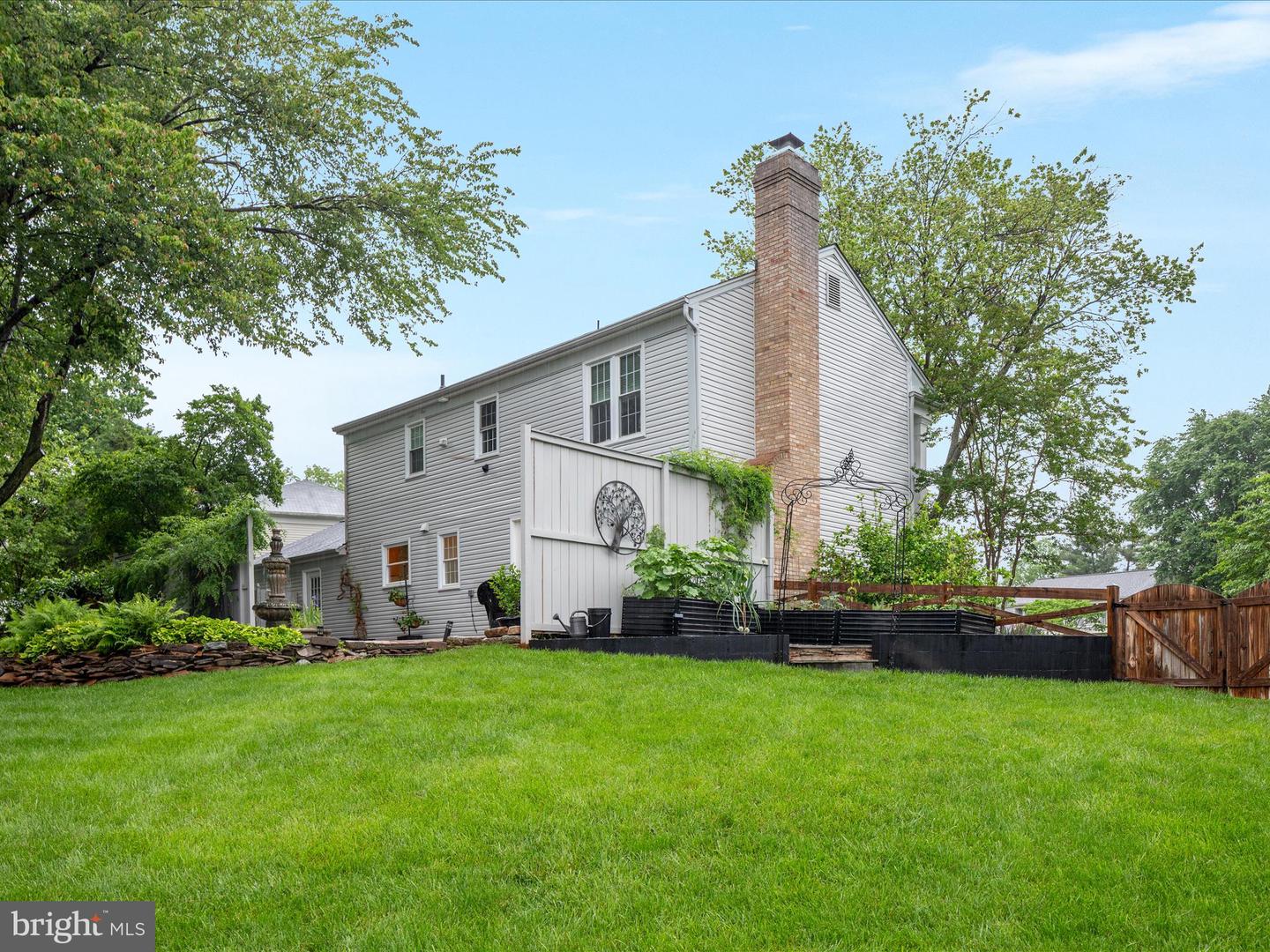 14 MUCKLEHANY LN, STERLING, Virginia 20165, 4 Bedrooms Bedrooms, ,2 BathroomsBathrooms,Residential,For sale,14 MUCKLEHANY LN,VALO2091580 MLS # VALO2091580