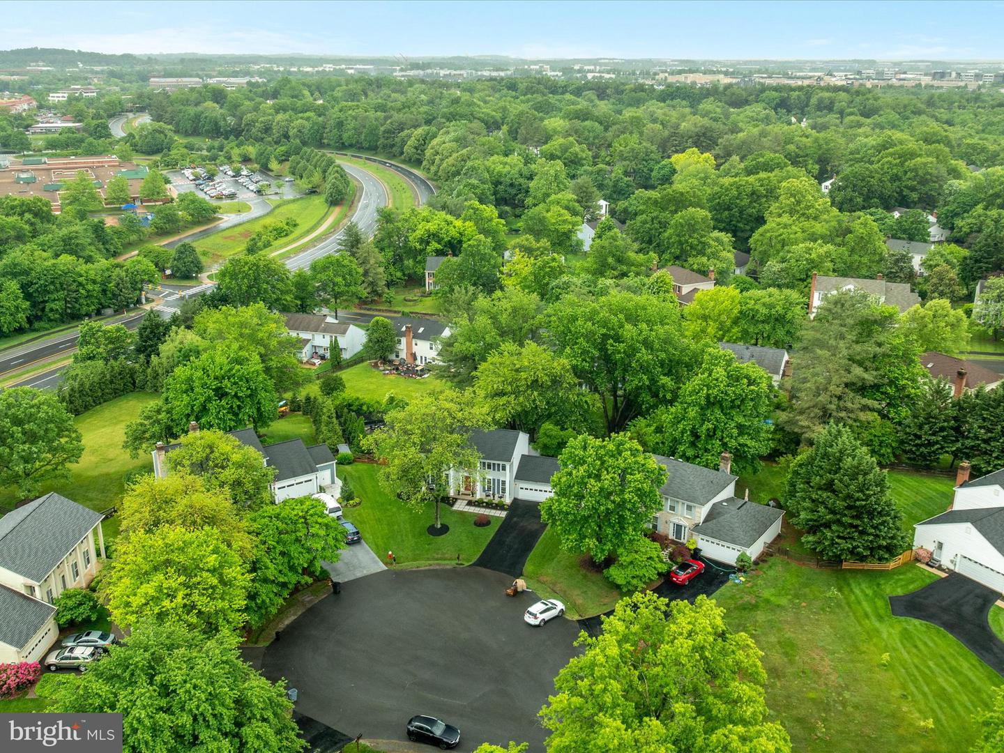 14 MUCKLEHANY LN, STERLING, Virginia 20165, 4 Bedrooms Bedrooms, ,2 BathroomsBathrooms,Residential,For sale,14 MUCKLEHANY LN,VALO2091580 MLS # VALO2091580