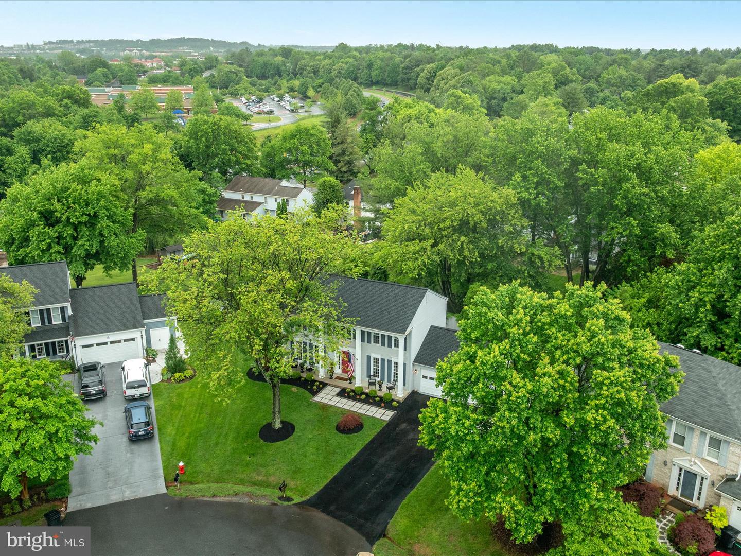 14 MUCKLEHANY LN, STERLING, Virginia 20165, 4 Bedrooms Bedrooms, ,2 BathroomsBathrooms,Residential,For sale,14 MUCKLEHANY LN,VALO2091580 MLS # VALO2091580