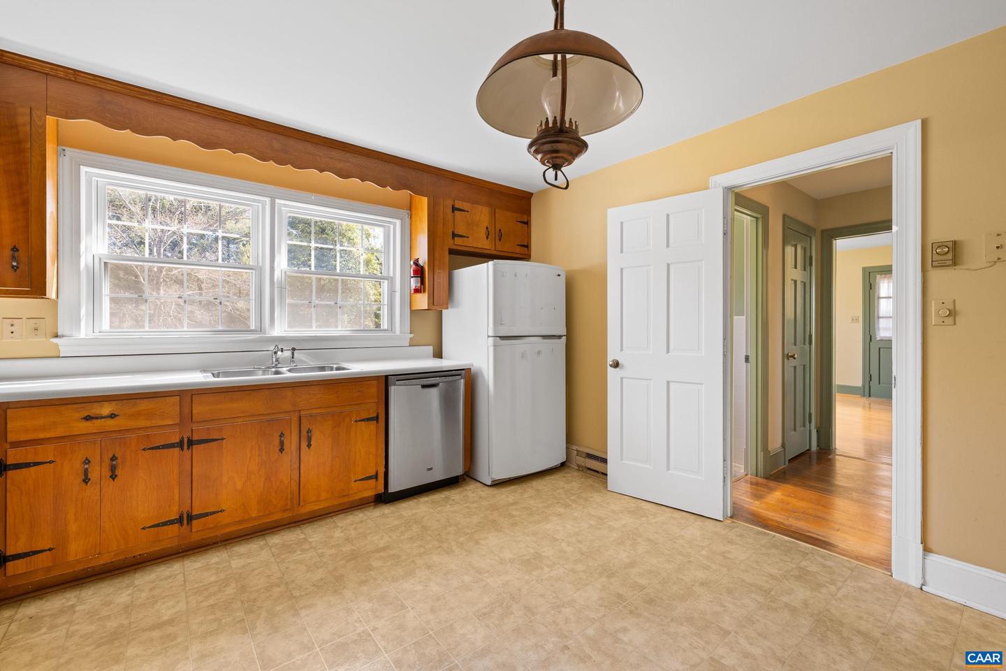 7928 A HOWARDSVILLE RD, SCOTTSVILLE, Virginia 24562, 4 Bedrooms Bedrooms, ,2 BathroomsBathrooms,Residential,For sale,7928 A HOWARDSVILLE RD,662455 MLS # 662455