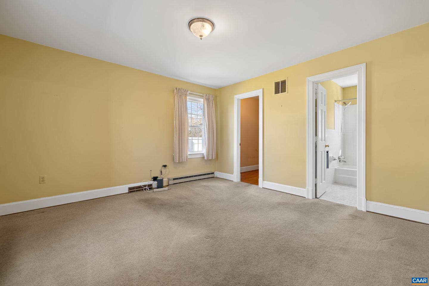 7928 A HOWARDSVILLE RD, SCOTTSVILLE, Virginia 24562, 4 Bedrooms Bedrooms, ,2 BathroomsBathrooms,Residential,For sale,7928 A HOWARDSVILLE RD,662455 MLS # 662455