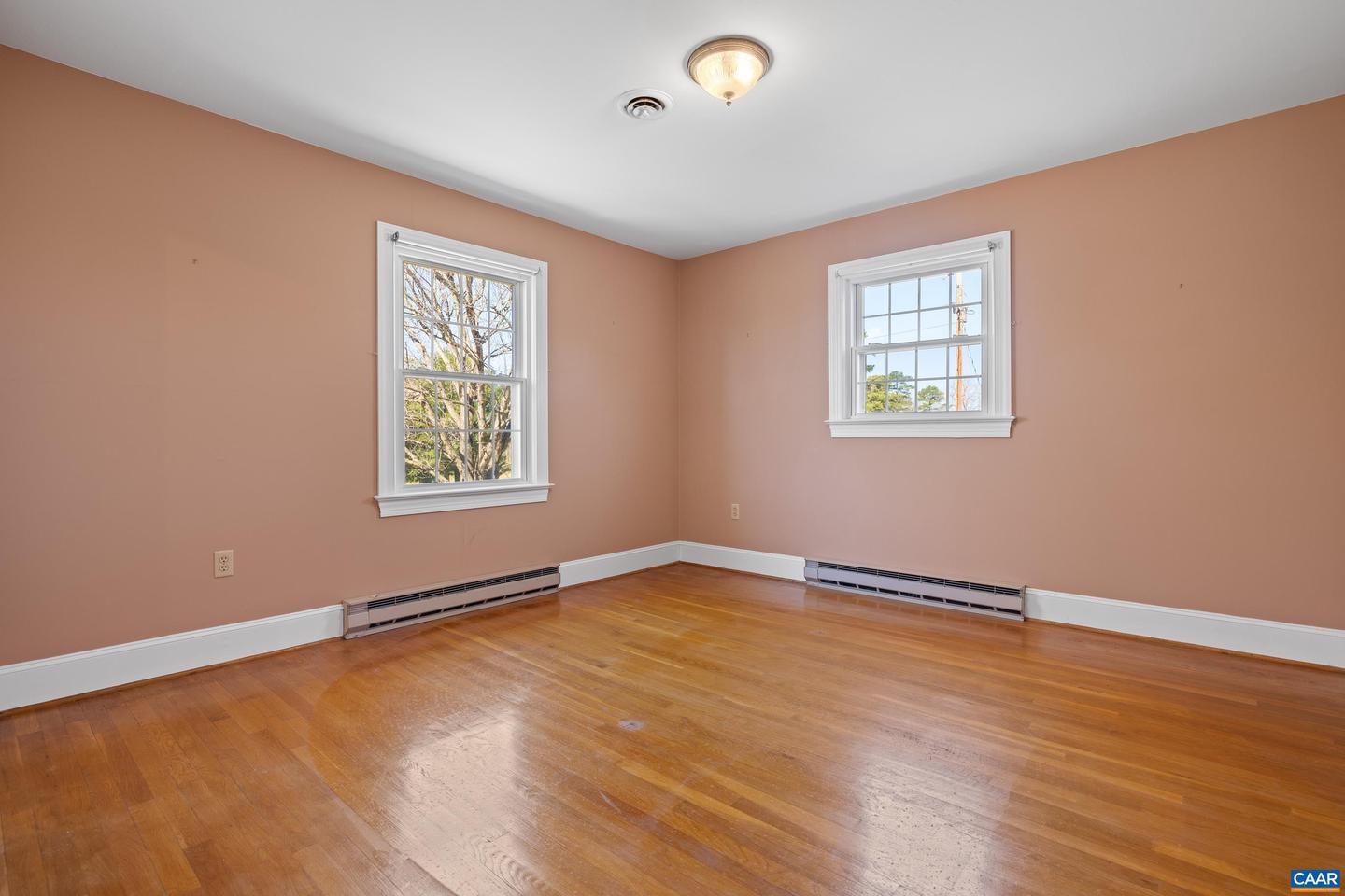 7928 A HOWARDSVILLE RD, SCOTTSVILLE, Virginia 24562, 4 Bedrooms Bedrooms, ,2 BathroomsBathrooms,Residential,For sale,7928 A HOWARDSVILLE RD,662455 MLS # 662455