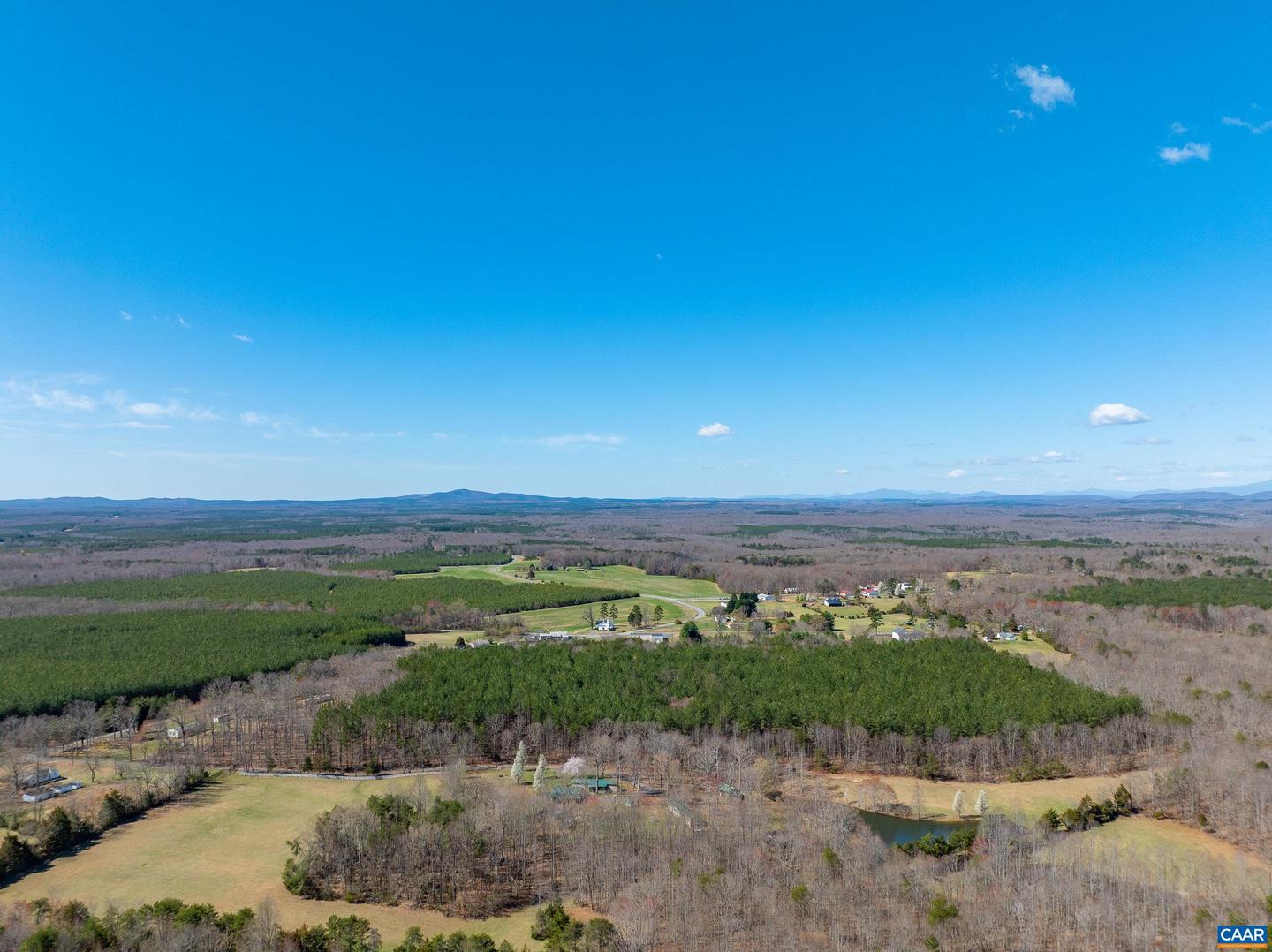 7928 A HOWARDSVILLE RD, SCOTTSVILLE, Virginia 24562, 4 Bedrooms Bedrooms, ,2 BathroomsBathrooms,Residential,For sale,7928 A HOWARDSVILLE RD,662455 MLS # 662455