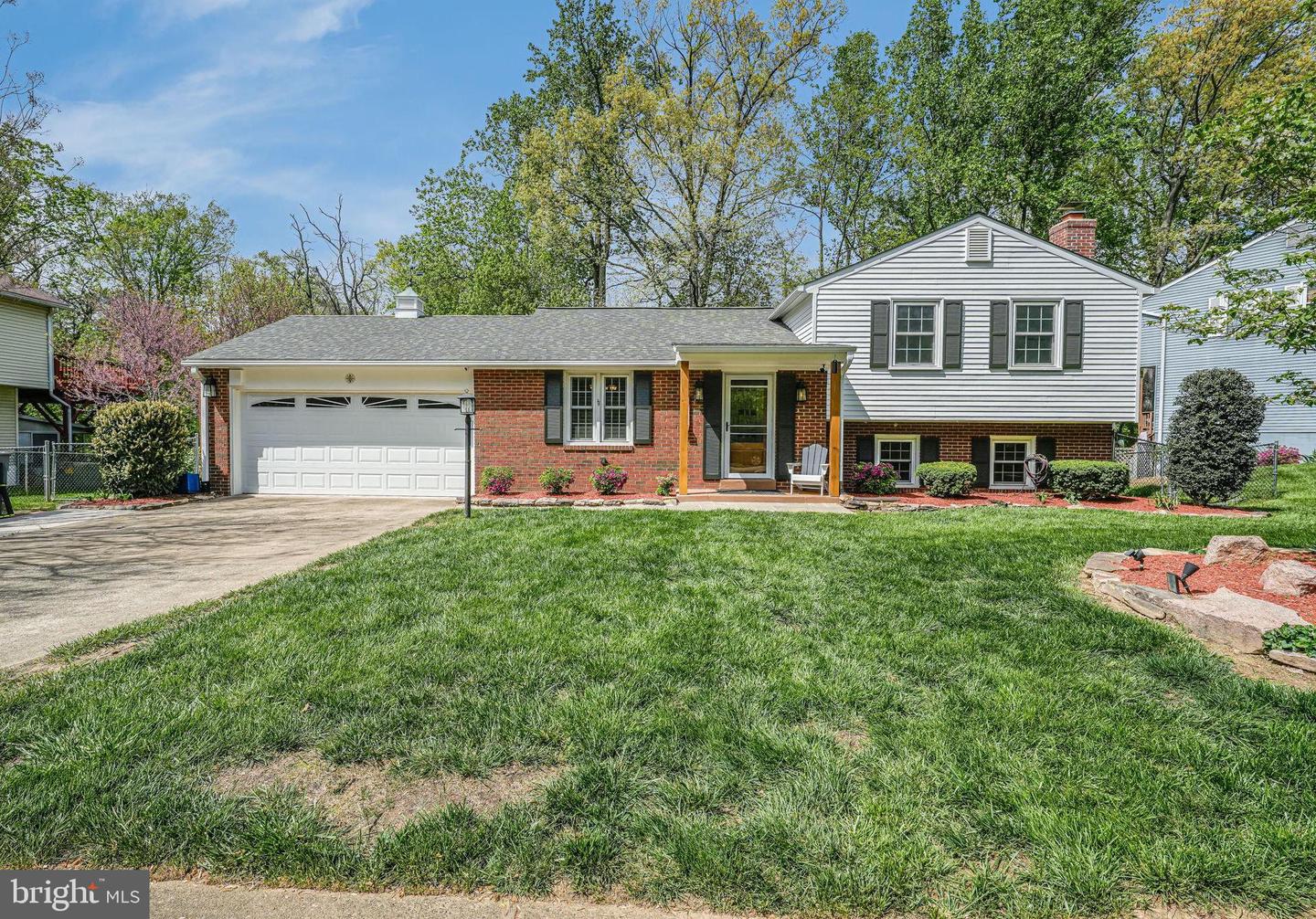 3204 HOLLY BERRY CT, FALLS CHURCH, Virginia 22042, 3 Bedrooms Bedrooms, ,2 BathroomsBathrooms,Residential,For sale,3204 HOLLY BERRY CT,VAFX2231220 MLS # VAFX2231220