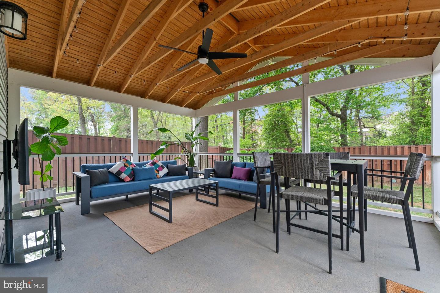8433 HUNT VALLEY DR, VIENNA, Virginia 22182, 4 Bedrooms Bedrooms, ,3 BathroomsBathrooms,Residential,For sale,8433 HUNT VALLEY DR,VAFX2231360 MLS # VAFX2231360