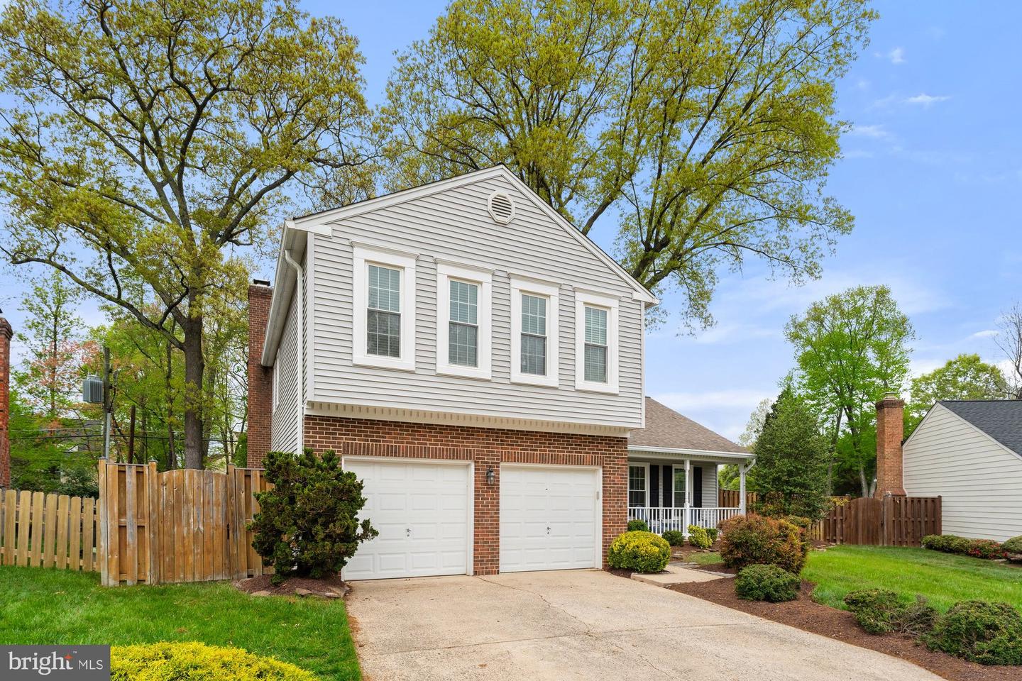 8433 HUNT VALLEY DR, VIENNA, Virginia 22182, 4 Bedrooms Bedrooms, ,3 BathroomsBathrooms,Residential,For sale,8433 HUNT VALLEY DR,VAFX2231360 MLS # VAFX2231360