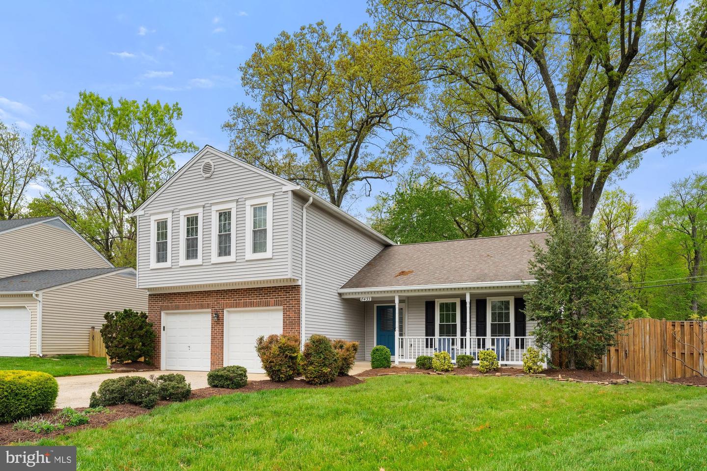 8433 HUNT VALLEY DR, VIENNA, Virginia 22182, 4 Bedrooms Bedrooms, ,3 BathroomsBathrooms,Residential,For sale,8433 HUNT VALLEY DR,VAFX2231360 MLS # VAFX2231360