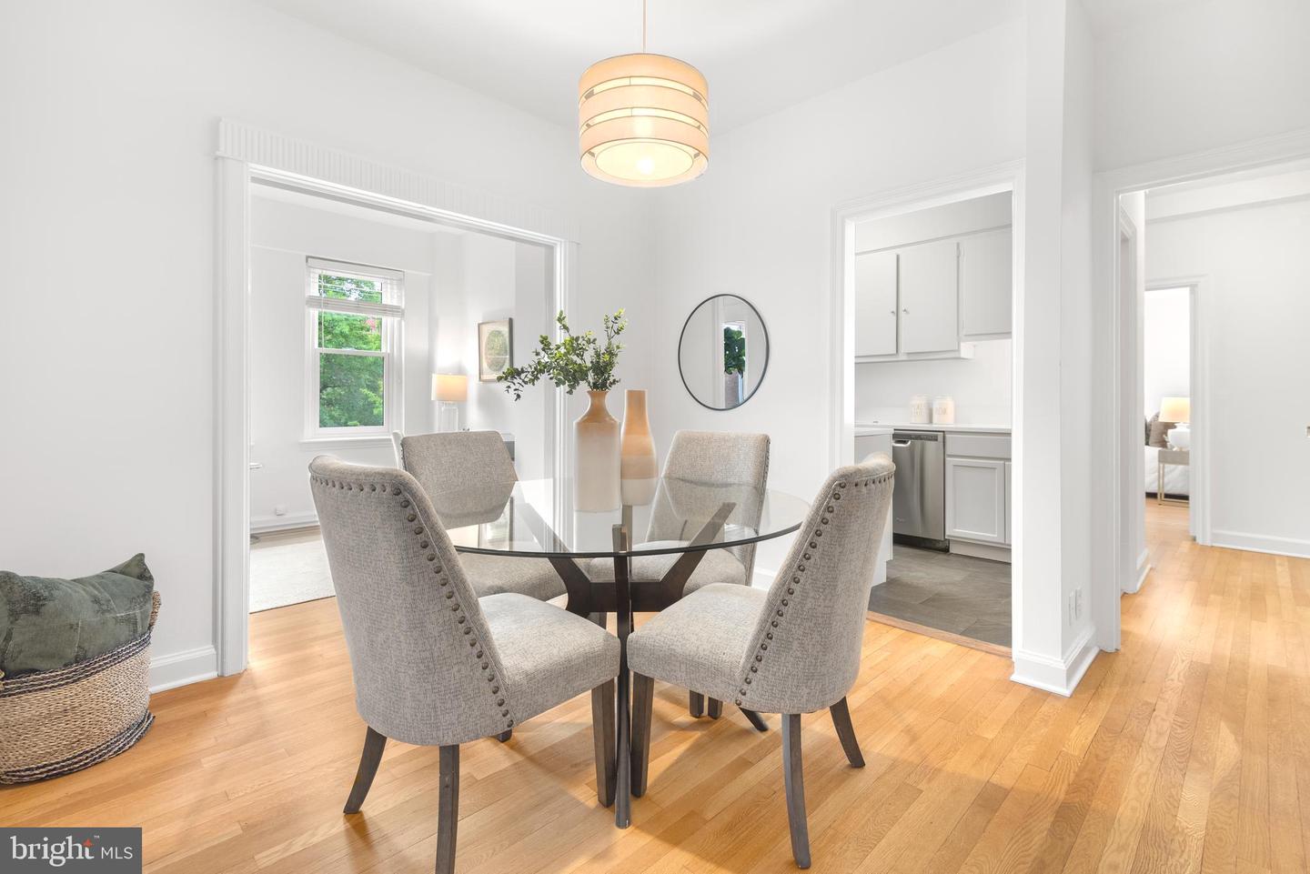 3601 CONNECTICUT AVE NW #202, WASHINGTON, District Of Columbia 20008, 1 Bedroom Bedrooms, ,1 BathroomBathrooms,Residential,For sale,3601 CONNECTICUT AVE NW #202,DCDC2193190 MLS # DCDC2193190