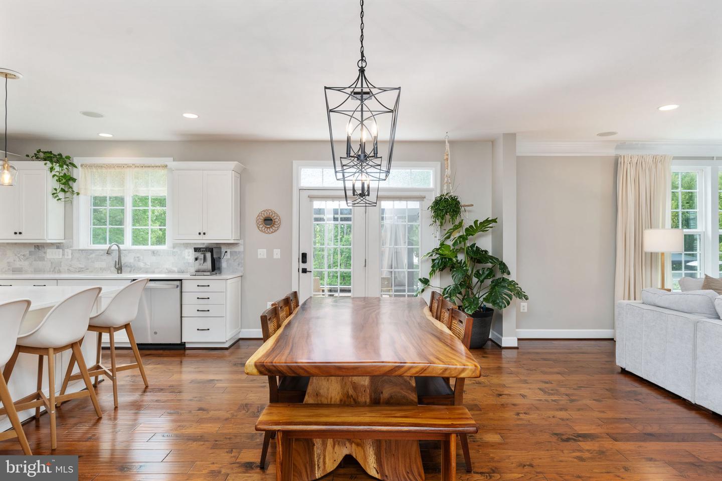 187 VERBENA DR, STAFFORD, Virginia 22554, 5 Bedrooms Bedrooms, ,4 BathroomsBathrooms,Residential,For sale,187 VERBENA DR,VAST2037388 MLS # VAST2037388