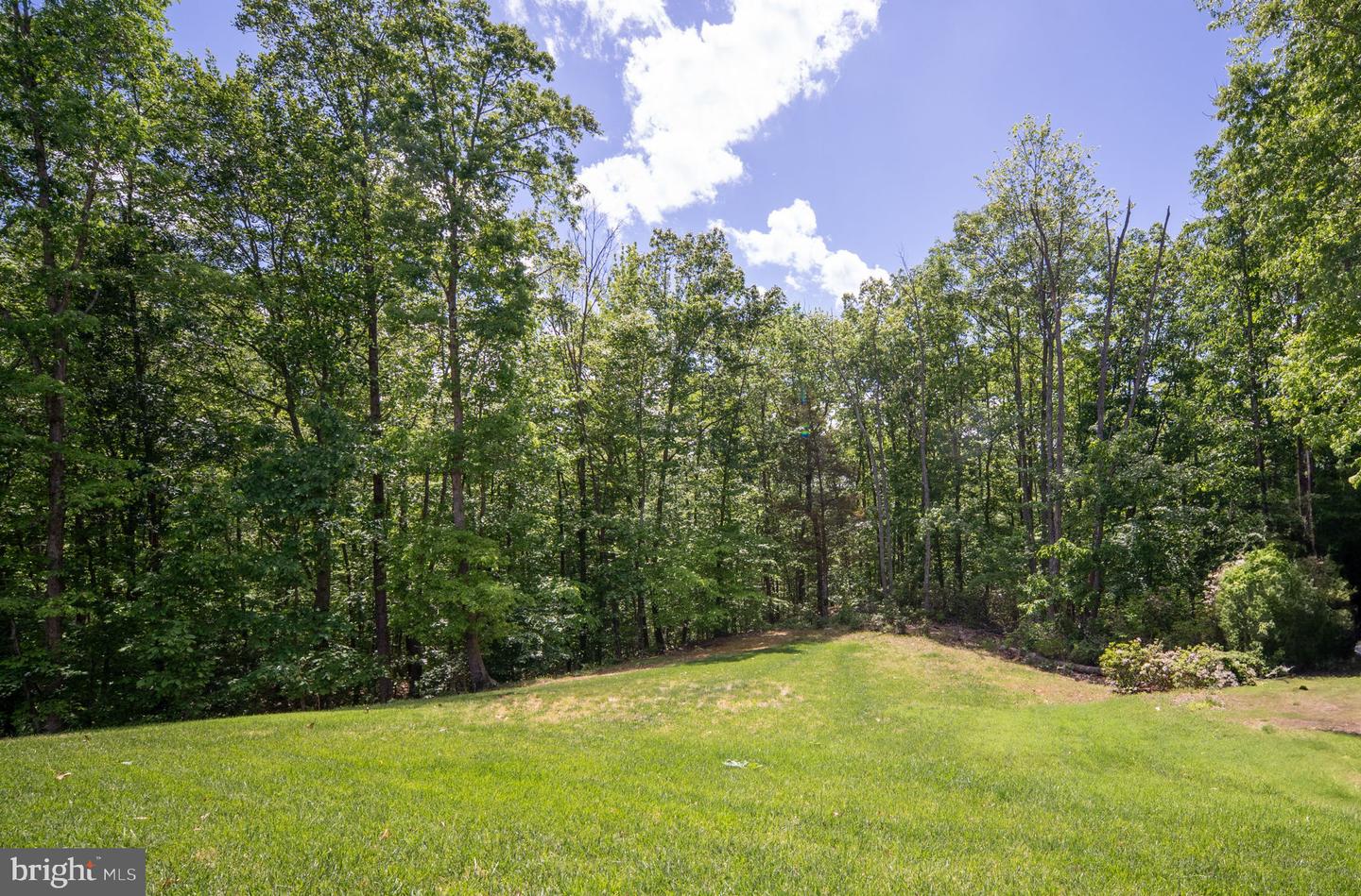 187 VERBENA DR, STAFFORD, Virginia 22554, 5 Bedrooms Bedrooms, ,4 BathroomsBathrooms,Residential,For sale,187 VERBENA DR,VAST2037388 MLS # VAST2037388