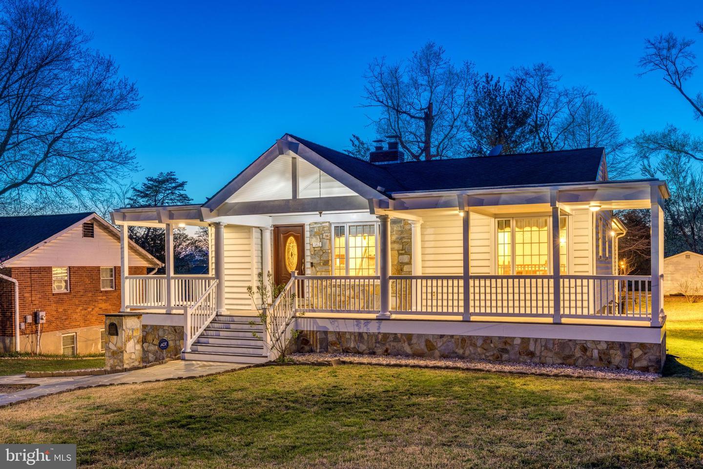142 N FRENCH ST, ALEXANDRIA, Virginia 22304, 3 Bedrooms Bedrooms, ,3 BathroomsBathrooms,Residential,For sale,142 N FRENCH ST,VAAX2043570 MLS # VAAX2043570
