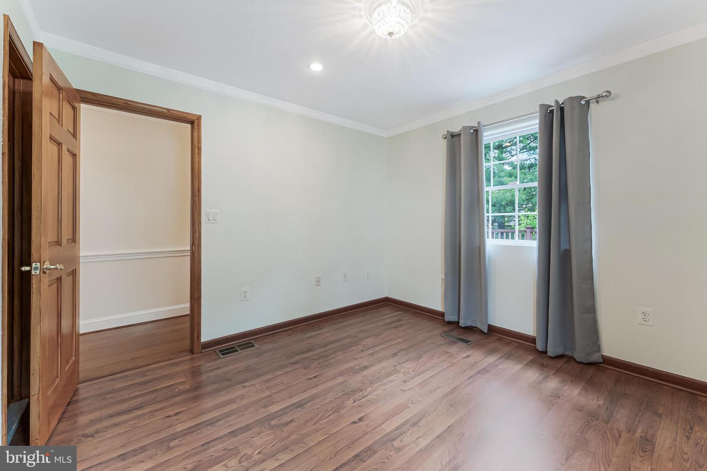 142 N FRENCH ST, ALEXANDRIA, Virginia 22304, 3 Bedrooms Bedrooms, ,3 BathroomsBathrooms,Residential,For sale,142 N FRENCH ST,VAAX2043570 MLS # VAAX2043570