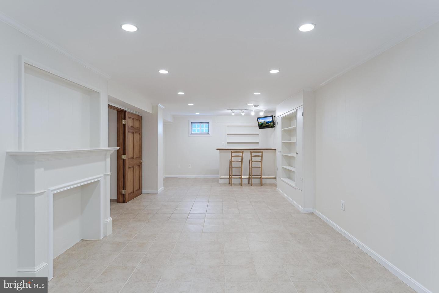 142 N FRENCH ST, ALEXANDRIA, Virginia 22304, 3 Bedrooms Bedrooms, ,3 BathroomsBathrooms,Residential,For sale,142 N FRENCH ST,VAAX2043570 MLS # VAAX2043570
