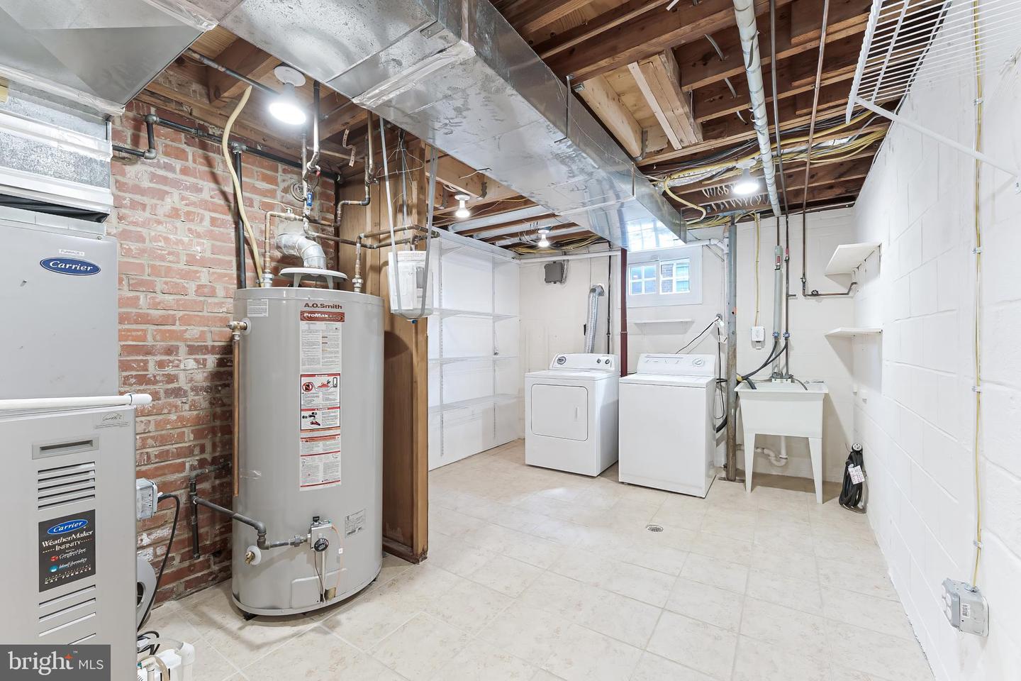 142 N FRENCH ST, ALEXANDRIA, Virginia 22304, 3 Bedrooms Bedrooms, ,3 BathroomsBathrooms,Residential,For sale,142 N FRENCH ST,VAAX2043570 MLS # VAAX2043570