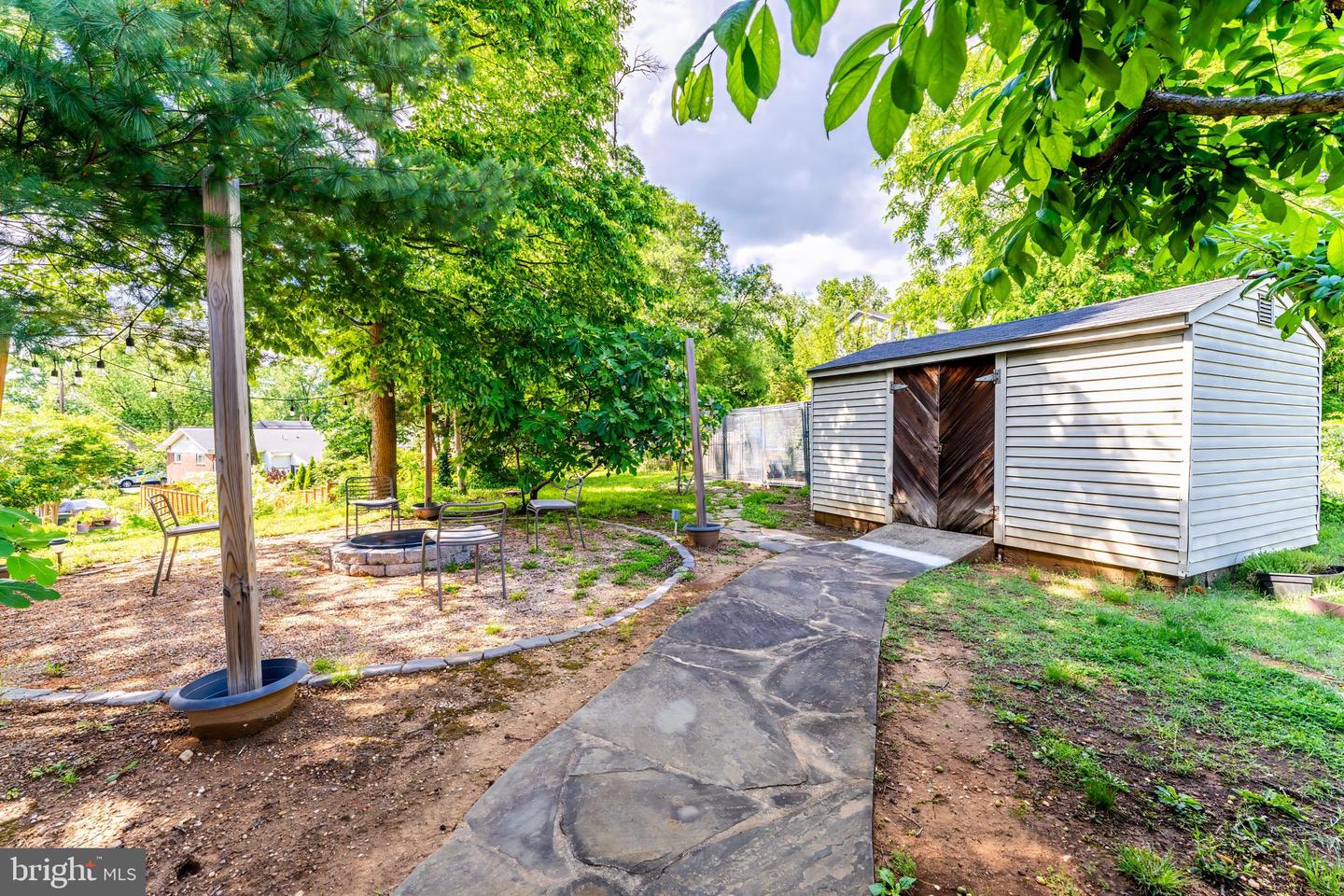 142 N FRENCH ST, ALEXANDRIA, Virginia 22304, 3 Bedrooms Bedrooms, ,3 BathroomsBathrooms,Residential,For sale,142 N FRENCH ST,VAAX2043570 MLS # VAAX2043570