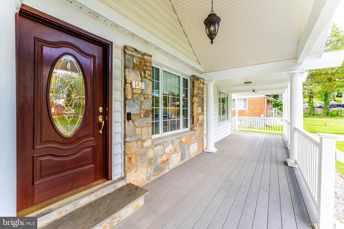 142 N FRENCH ST, ALEXANDRIA, Virginia 22304, 3 Bedrooms Bedrooms, ,3 BathroomsBathrooms,Residential,For sale,142 N FRENCH ST,VAAX2043570 MLS # VAAX2043570