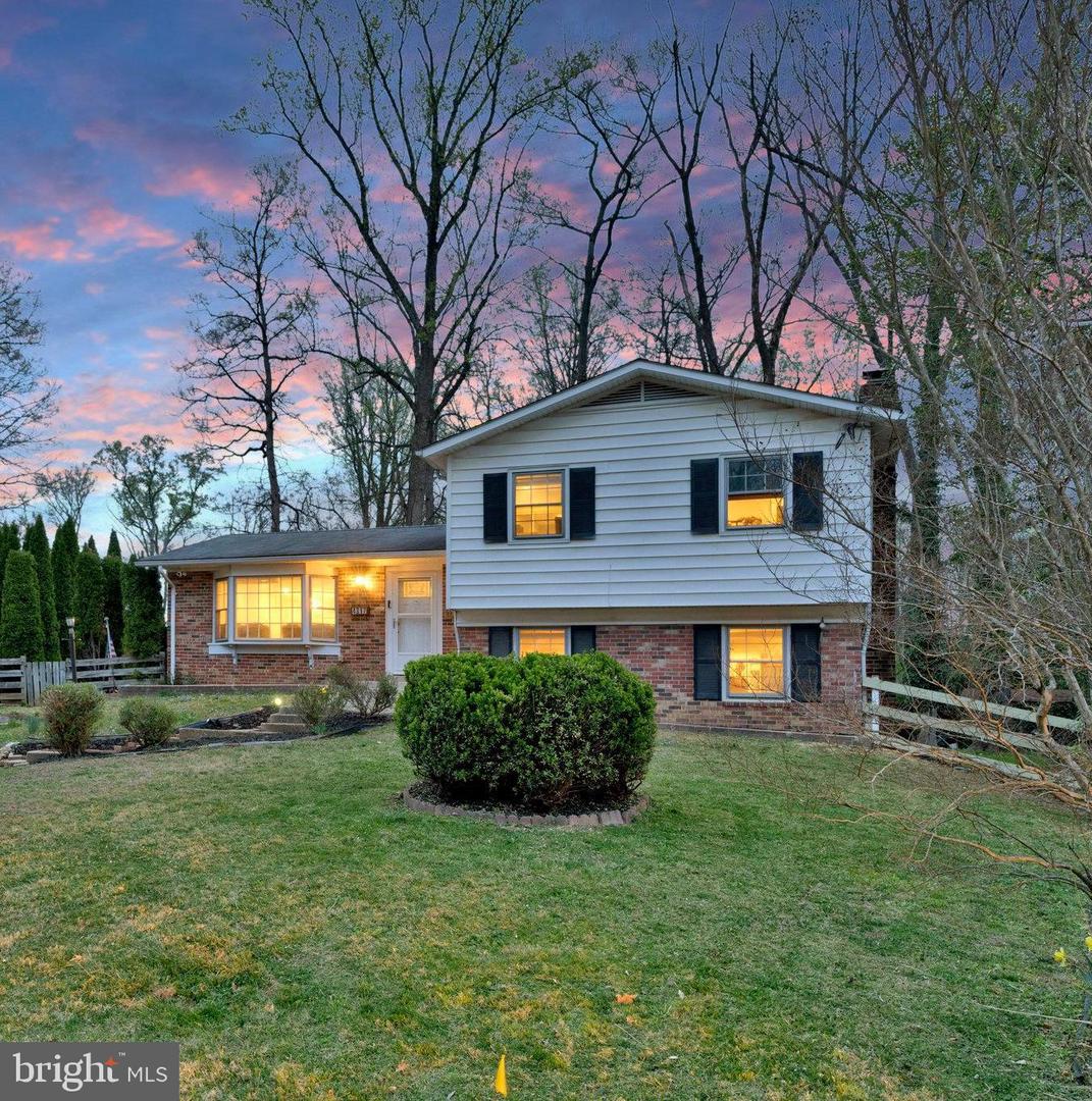 4317 ALTA VISTA DR, FAIRFAX, Virginia 22030, 5 Bedrooms Bedrooms, ,3 BathroomsBathrooms,Residential,For sale,4317 ALTA VISTA DR,VAFX2231730 MLS # VAFX2231730