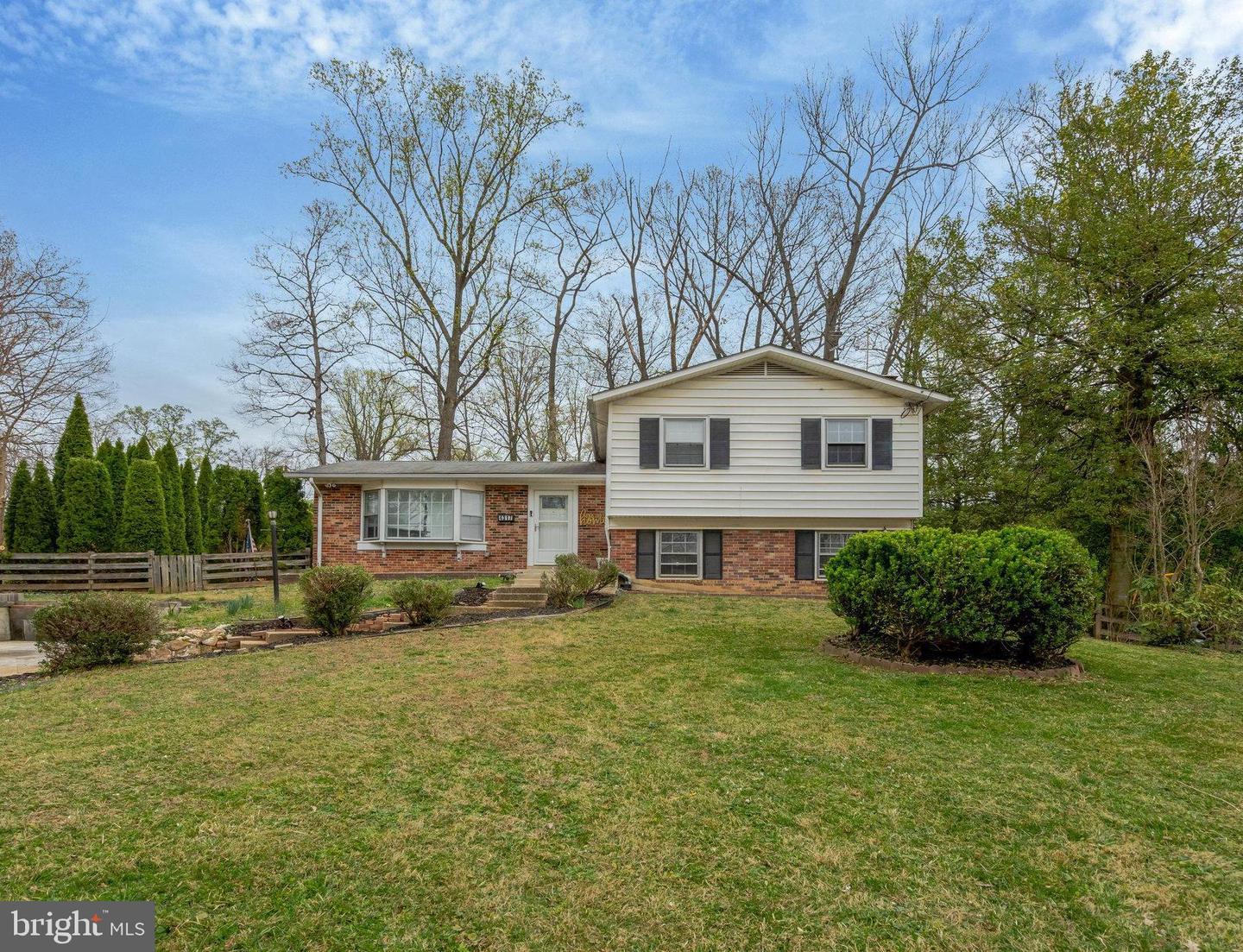 4317 ALTA VISTA DR, FAIRFAX, Virginia 22030, 5 Bedrooms Bedrooms, ,3 BathroomsBathrooms,Residential,For sale,4317 ALTA VISTA DR,VAFX2231730 MLS # VAFX2231730
