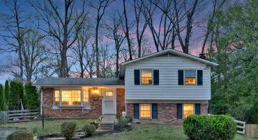 4317 ALTA VISTA DR, FAIRFAX, Virginia 22030, 5 Bedrooms Bedrooms, ,3 BathroomsBathrooms,Residential,For sale,4317 ALTA VISTA DR,VAFX2231730 MLS # VAFX2231730